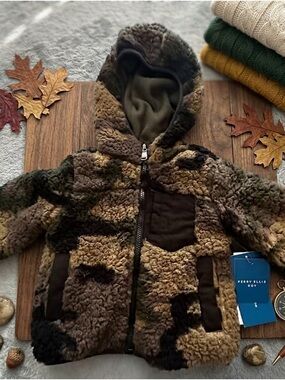 Perry Ellis Camo Sherpa Hooded Puffer Jacket - Green & Brown